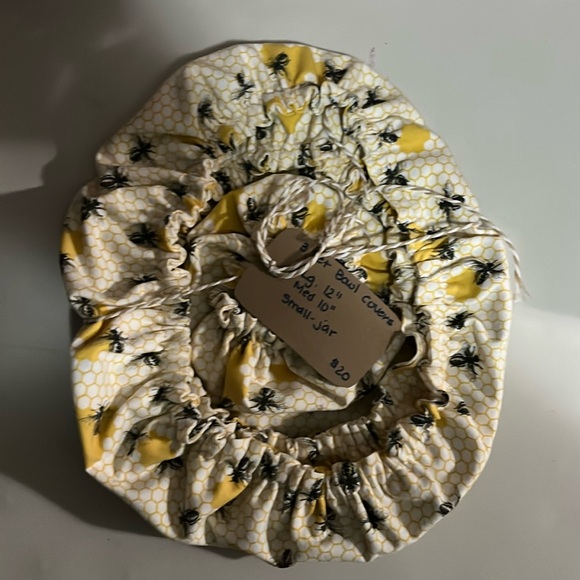 Handmade bowl covers - Picture 1 of 7